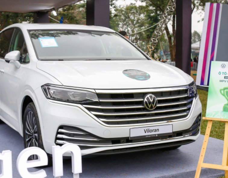 Volkswagen Viloran là Ôtô của năm phân khúc MPV phổ thông cỡ D-E